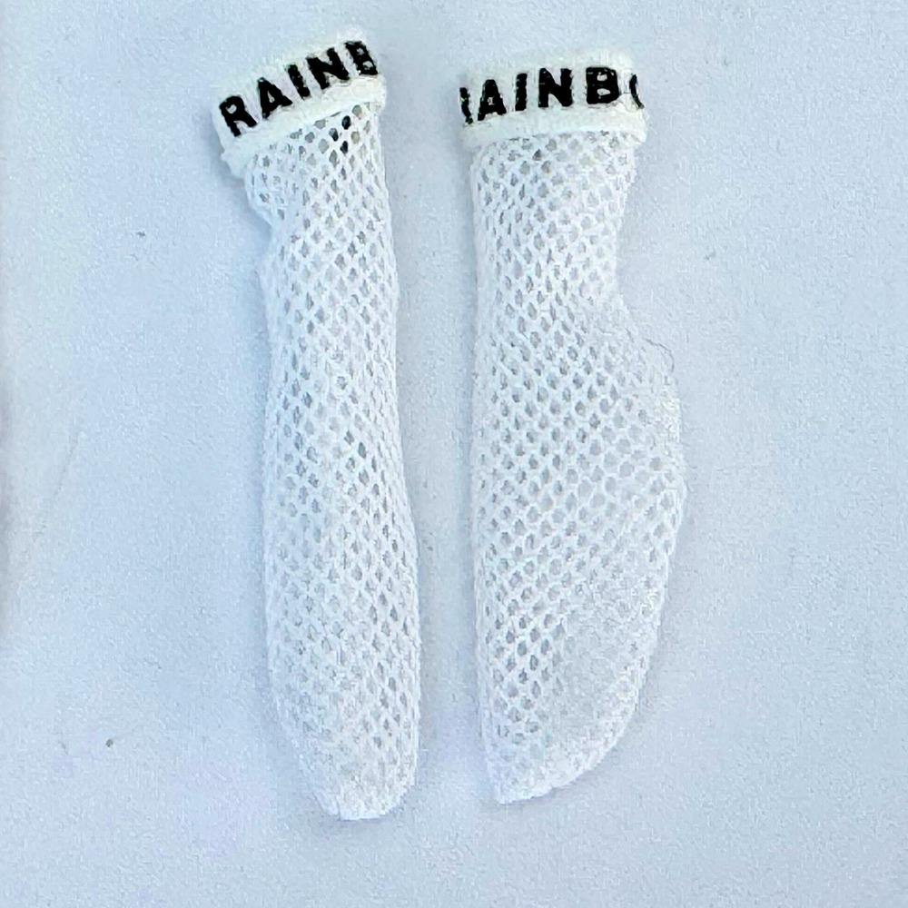 Rainbow High Doll Karma Nichols Series 2 White Fishnet Socks Fashion Clothes